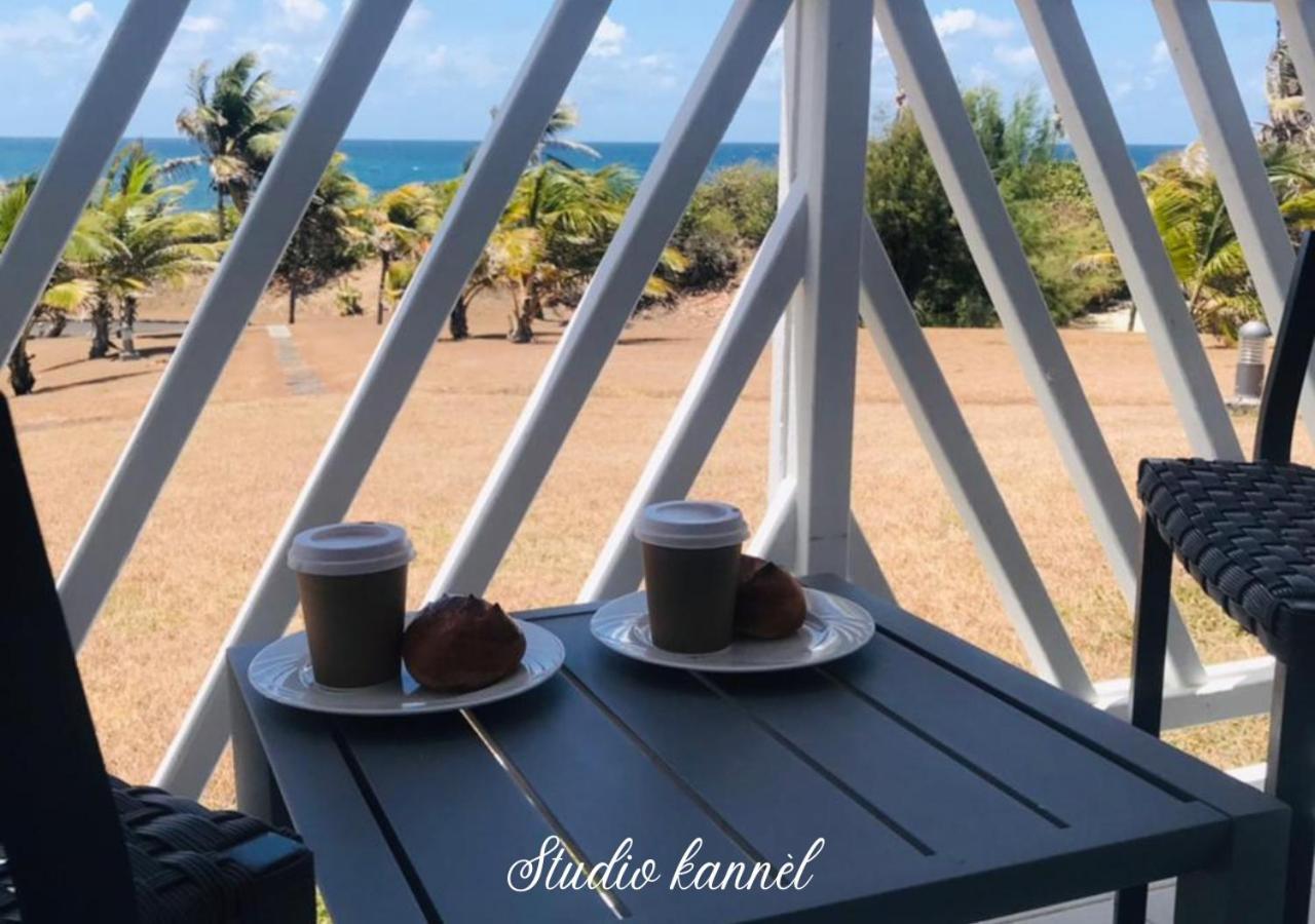 Charmant Studio Kannel Au Manganao Vue Sur Mer Et Panier D'Accueil Offert Saint-Francois  Buitenkant foto